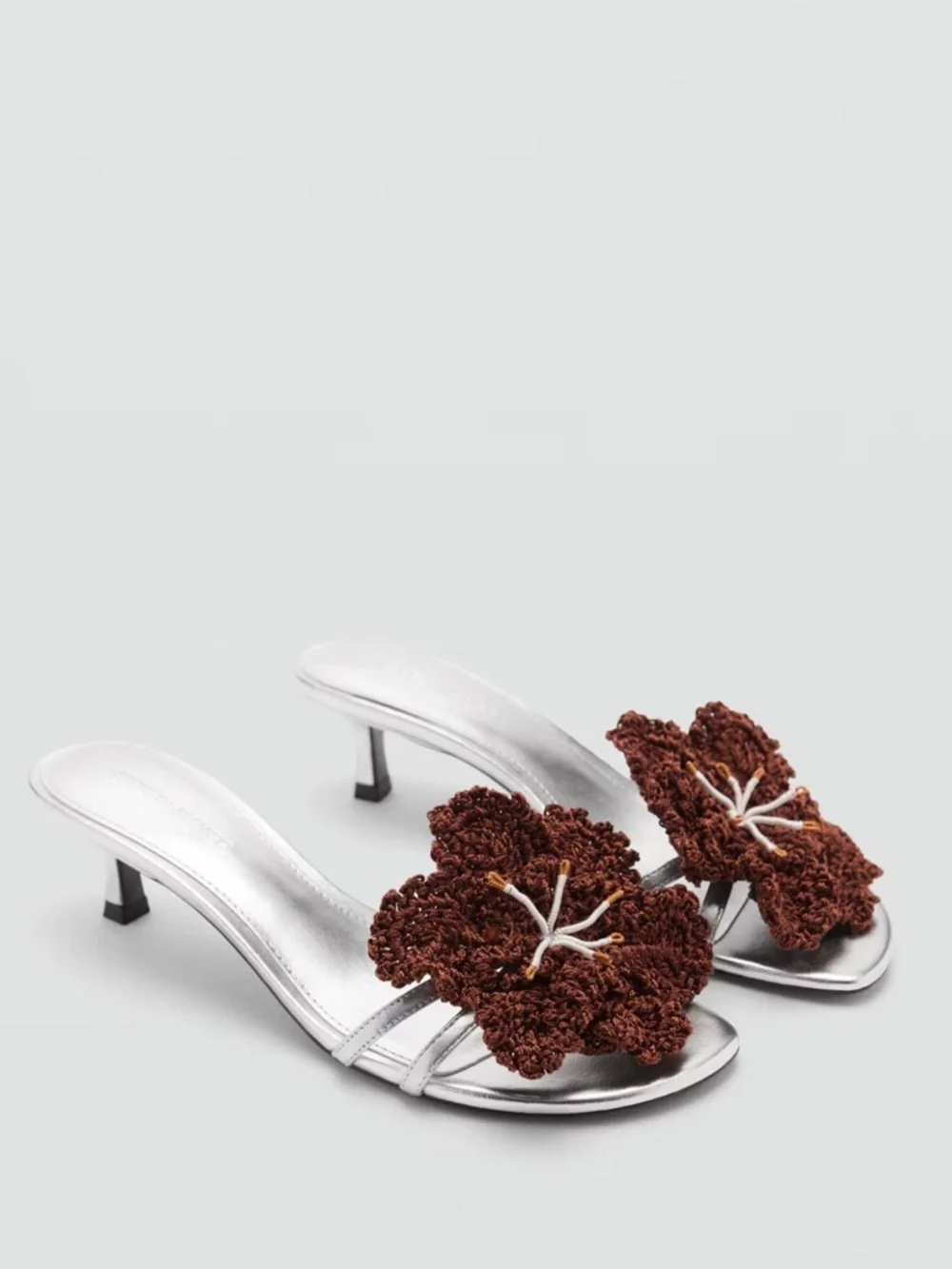 Siedrés x Mango Slide Heels with Crochet Flower - Picture 1 of 4